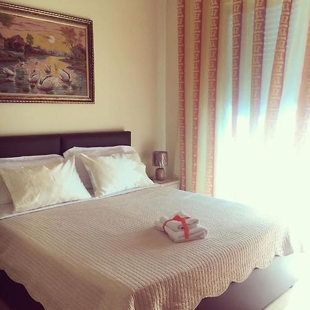 Comfy Apartament Apartman Vlora Kültér fotó