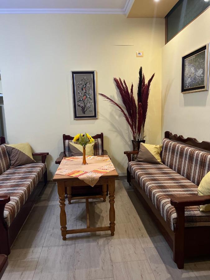 Comfy Apartament Apartman Vlora Kültér fotó